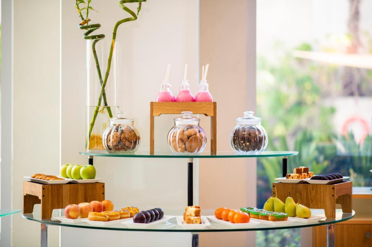 Holiday Inn Muscat Alseeb By Ihg Zewnętrze zdjęcie