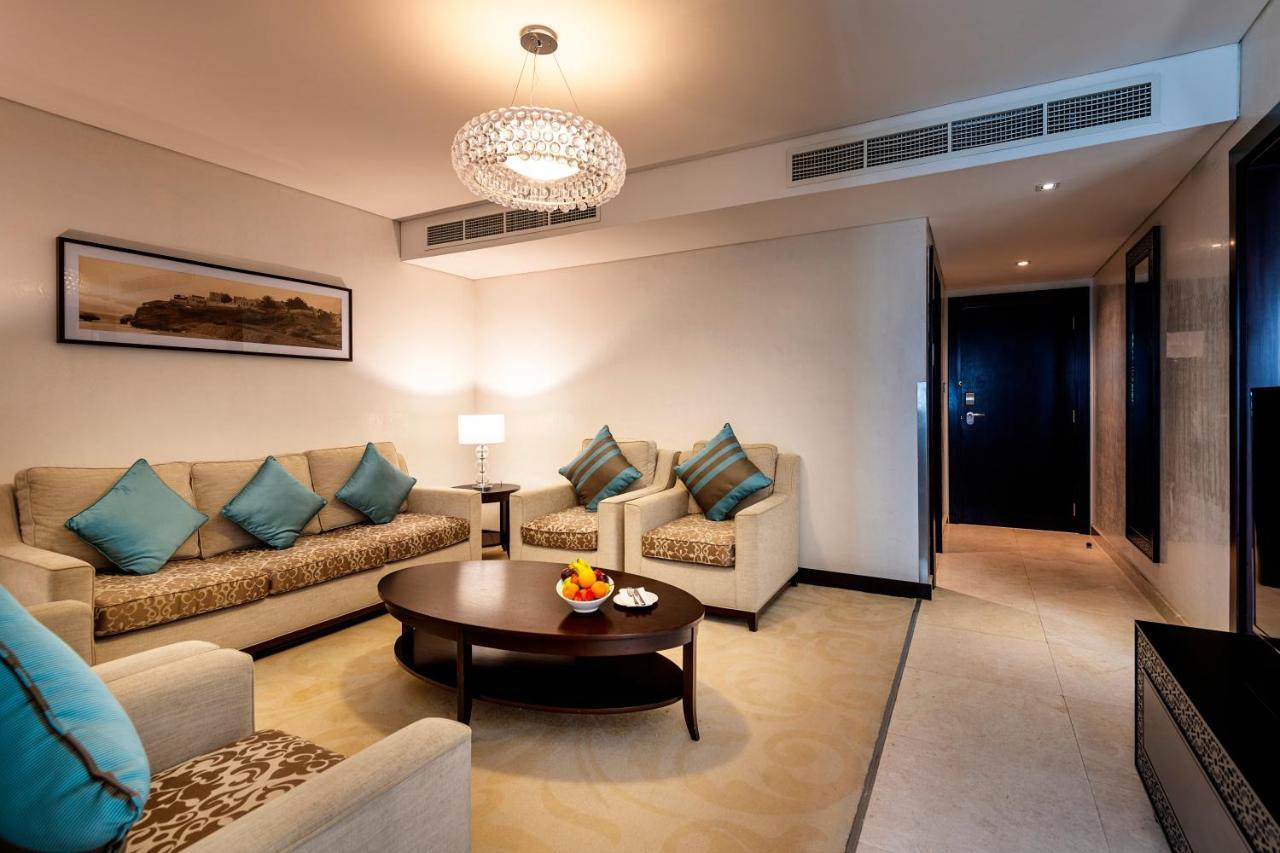 Holiday Inn Muscat Alseeb By Ihg Zewnętrze zdjęcie
