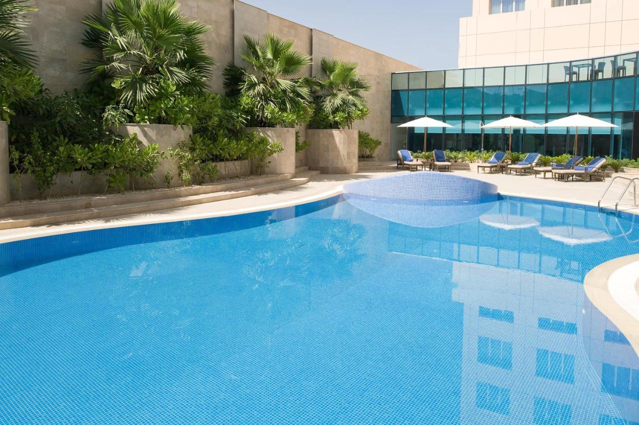 Holiday Inn Muscat Alseeb By Ihg Zewnętrze zdjęcie